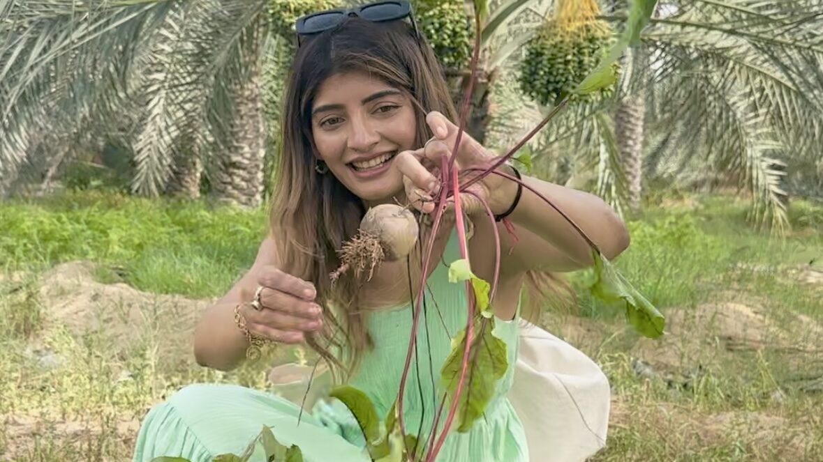 social with shefali Dubai organic farm 