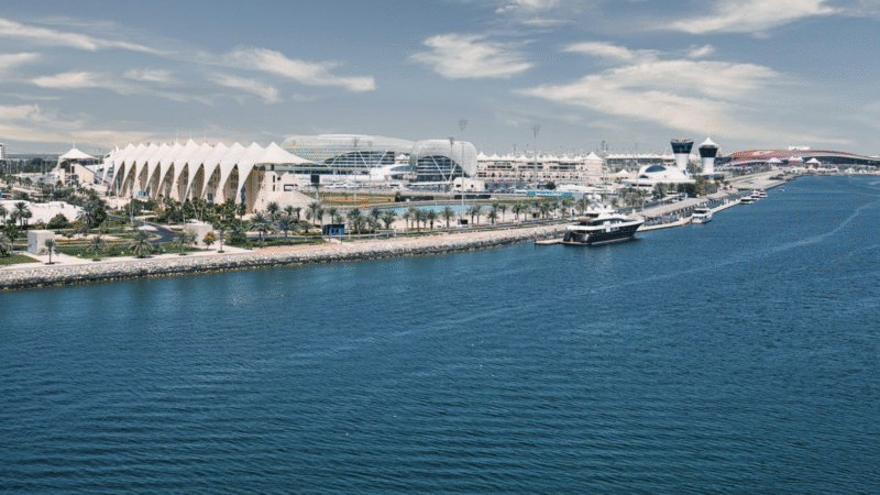 Yas Island’s Premium Stay & Play Package: The Ultimate Luxury Getaway