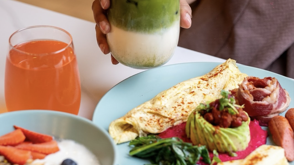 The Coffee Club & hOLa Keto at Times Square Center