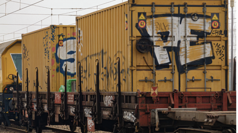 Etihad Rail Launches Direct Cargo Service Between Fujairah and Abu Dhabi’s Industrial City