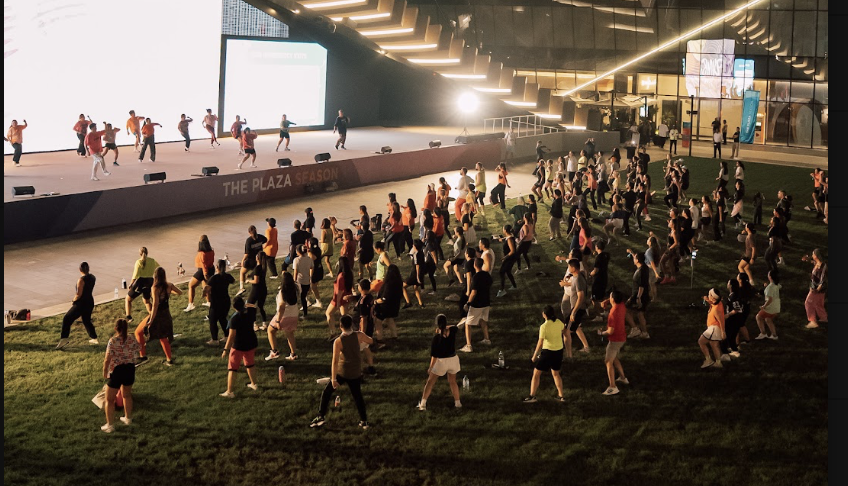The Plaza Season at Uptown Dubai Brings Free Outdoor Cinema, Fitness and Community Events
